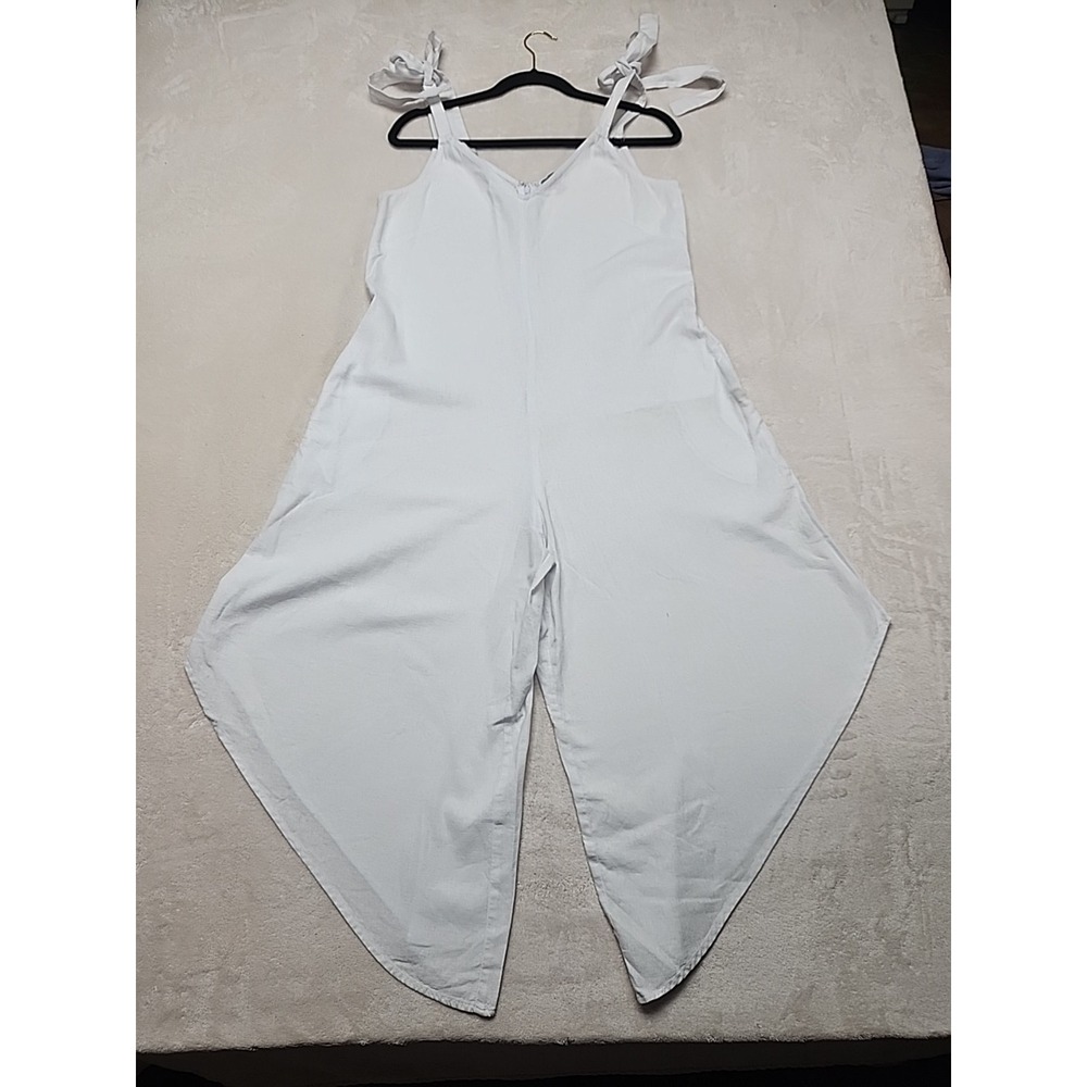 Vince‎ Camuto Bow Tie Jumpsuit w/Cascade Pants White Size Small
